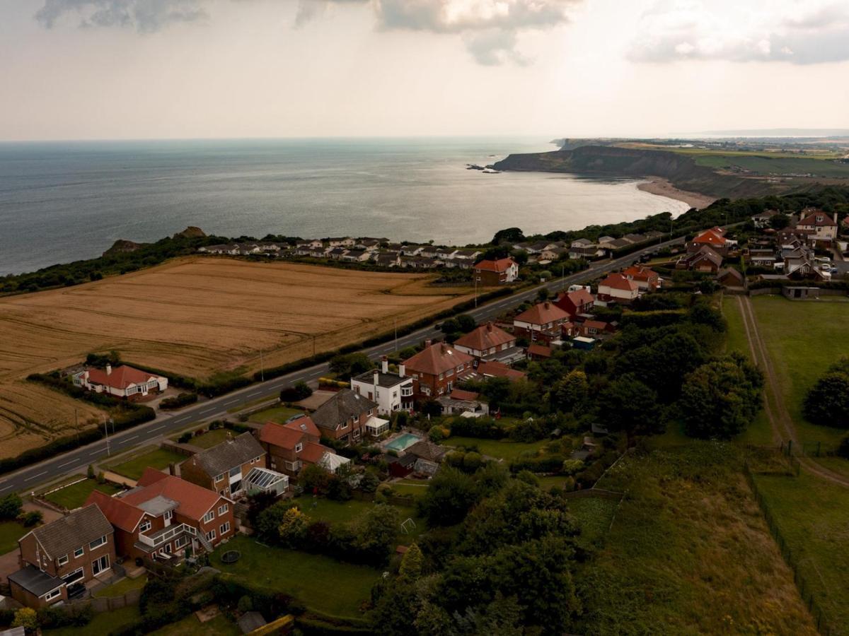 Pass The Keys Amazing 4 Bedroom Property- Hot Tub & Sea Views Scarborough Eksteriør bilde