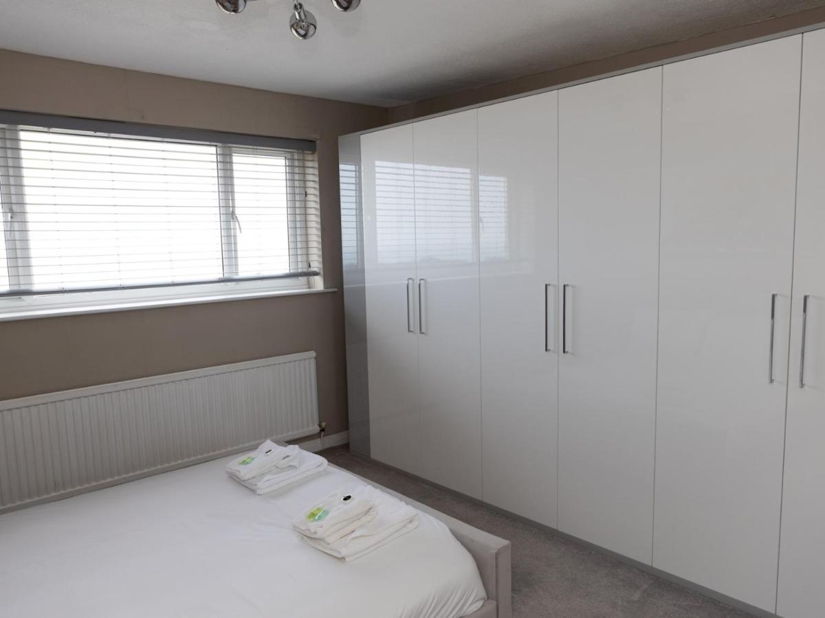 Pass The Keys Amazing 4 Bedroom Property- Hot Tub & Sea Views Scarborough Eksteriør bilde